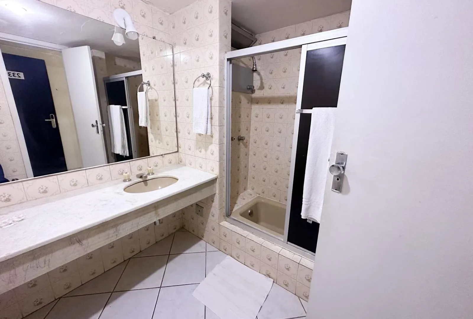 Apart Hotel Em Brasilia - Garvey Park Hotel